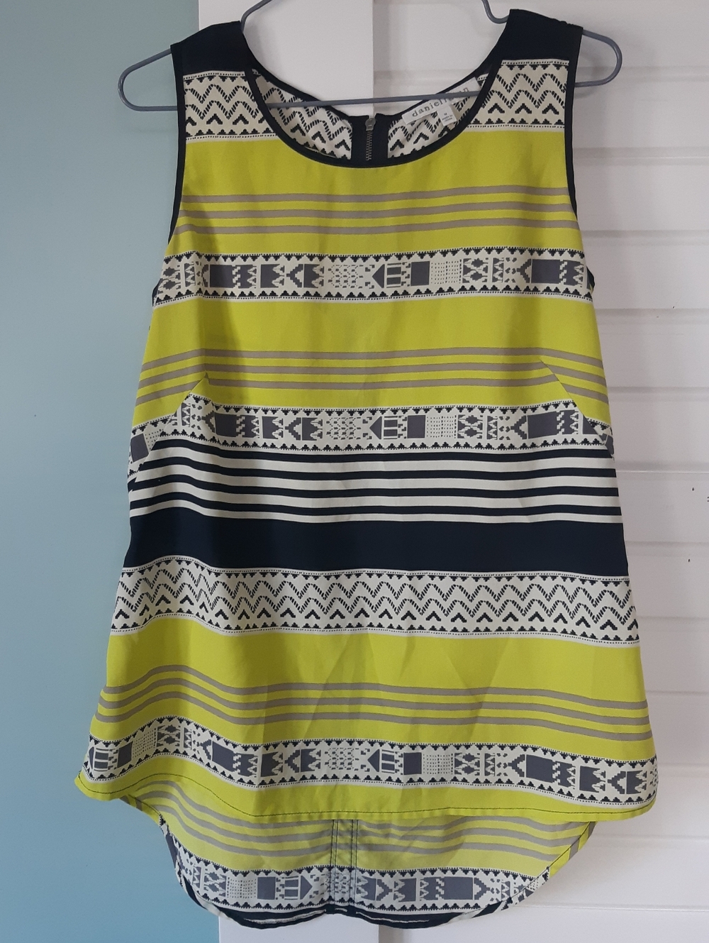 Sleeveless Yellow & Black Striped Print Top